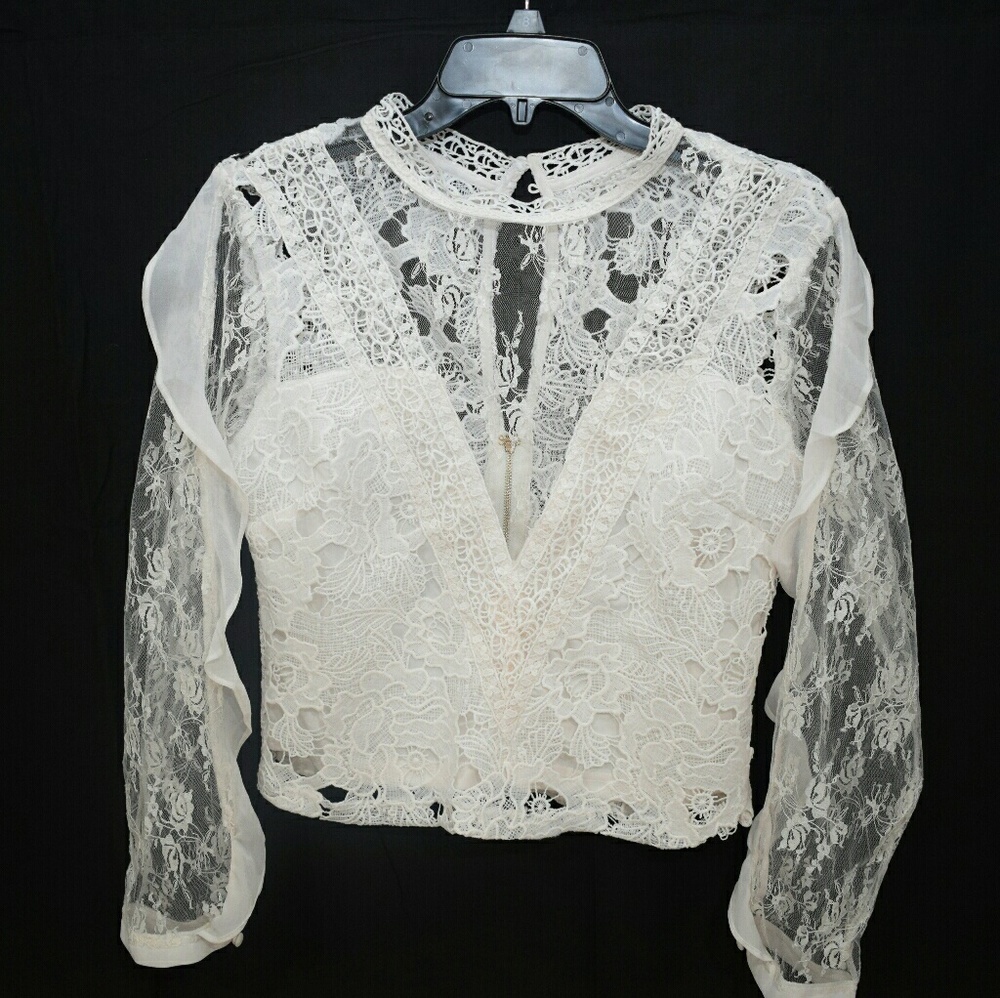 Lace crop top